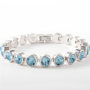 Aquamarine ice bracelet